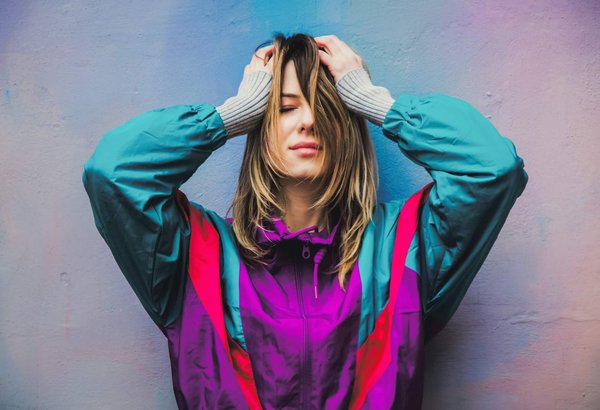 Comment assortir des chaussettes audacieuses avec des chaussures habillées?